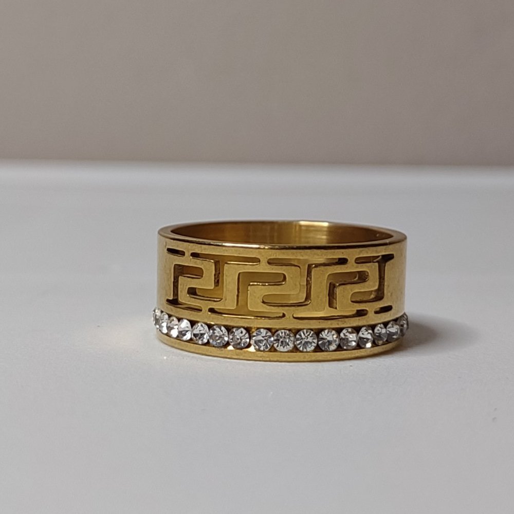 Size 12.5 Gold Tone Ring